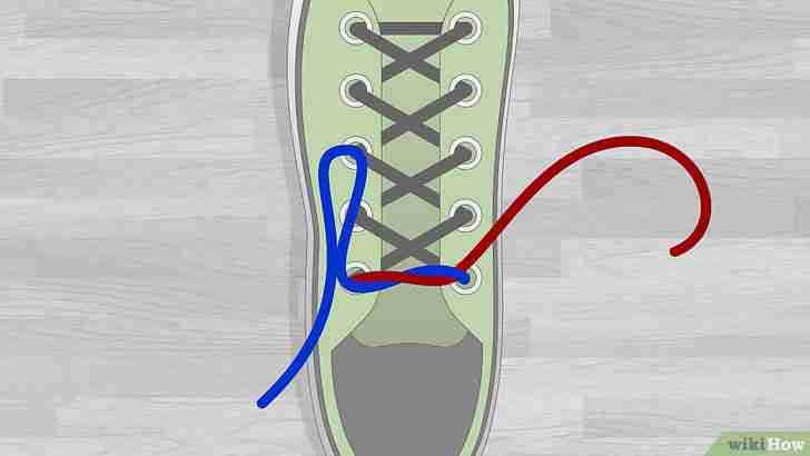 Imagem intitulada Tie Your Shoes Step 15
