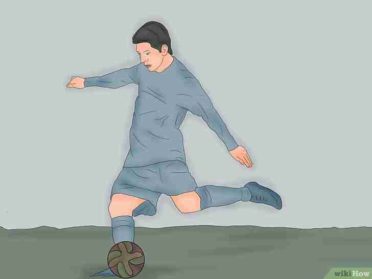 Imagem intitulada Dribble Like Lionel Messi Step 6
