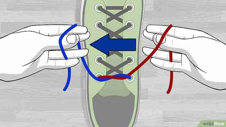 Imagem intitulada Tie Your Shoes Step 10