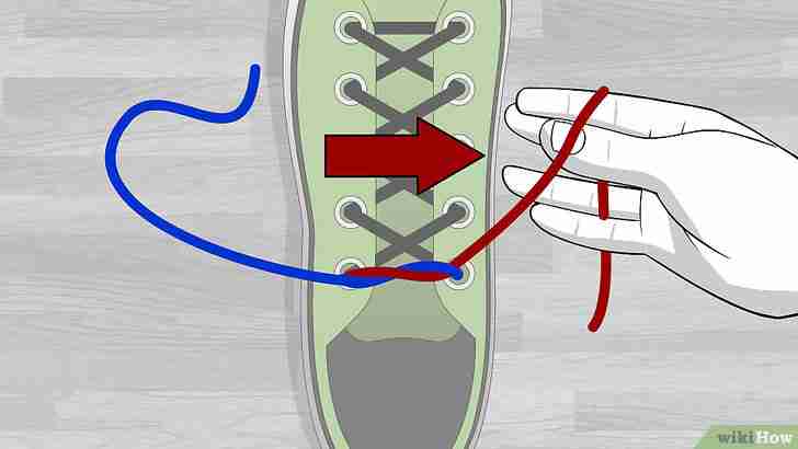 Imagem intitulada Tie Your Shoes Step 9