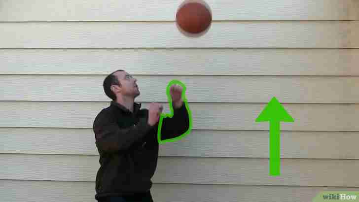 以Spin a Basketball on Your Finger Step 10为标题的图片