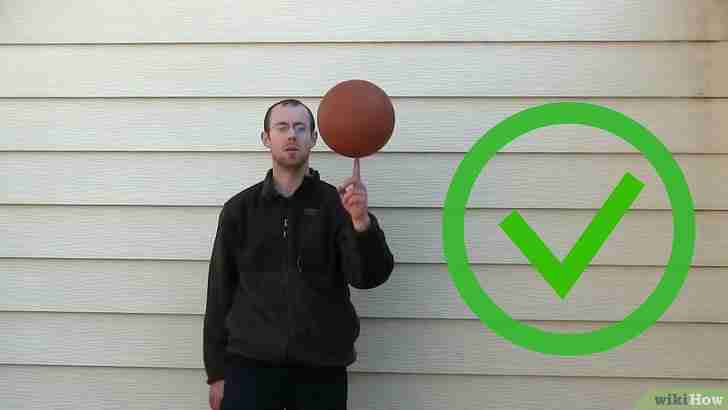 以Spin a Basketball on Your Finger Step 15为标题的图片