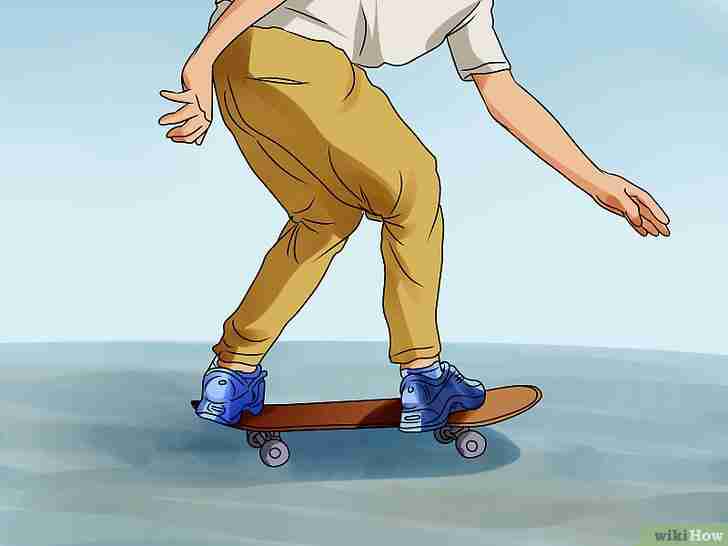 Imagen titulada Do a Boneless on a Skateboard Step 7