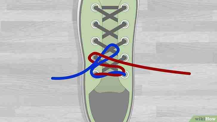 Gambar berjudul Tie Your Shoes Step 16