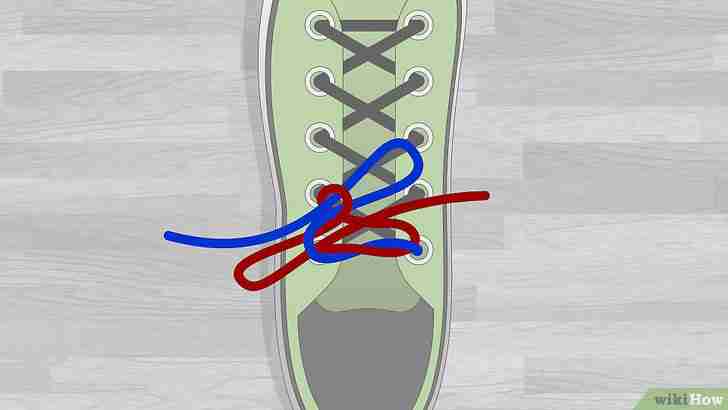 Imagem intitulada Tie Your Shoes Step 17